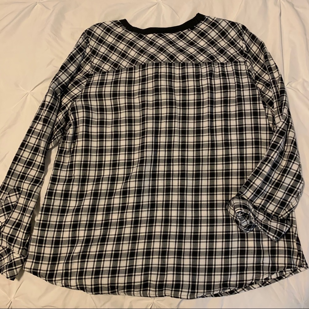 Plaid black and white Torrid top